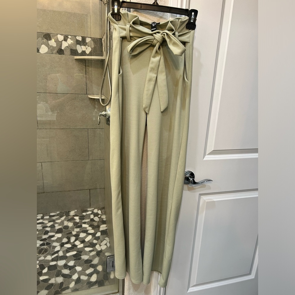 NWOT Windsor Tie Waist Dress Pants